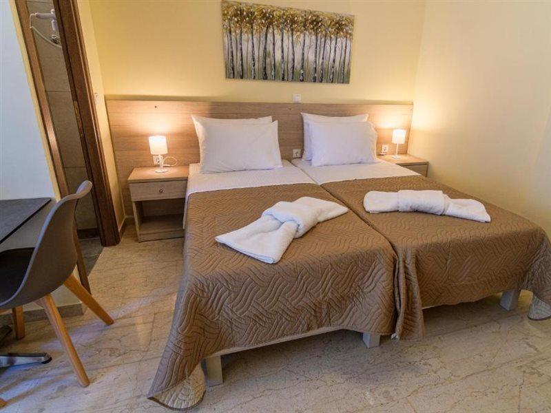 Varvaras Diamond Hotel Platanes  Buitenkant foto